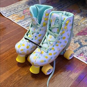 Pineapple Print Roller Skates with Yellow Wheels